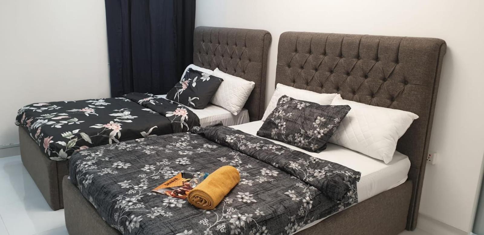 International Abu-Dhabi Hostel Villa Абу Даби Екстериор снимка